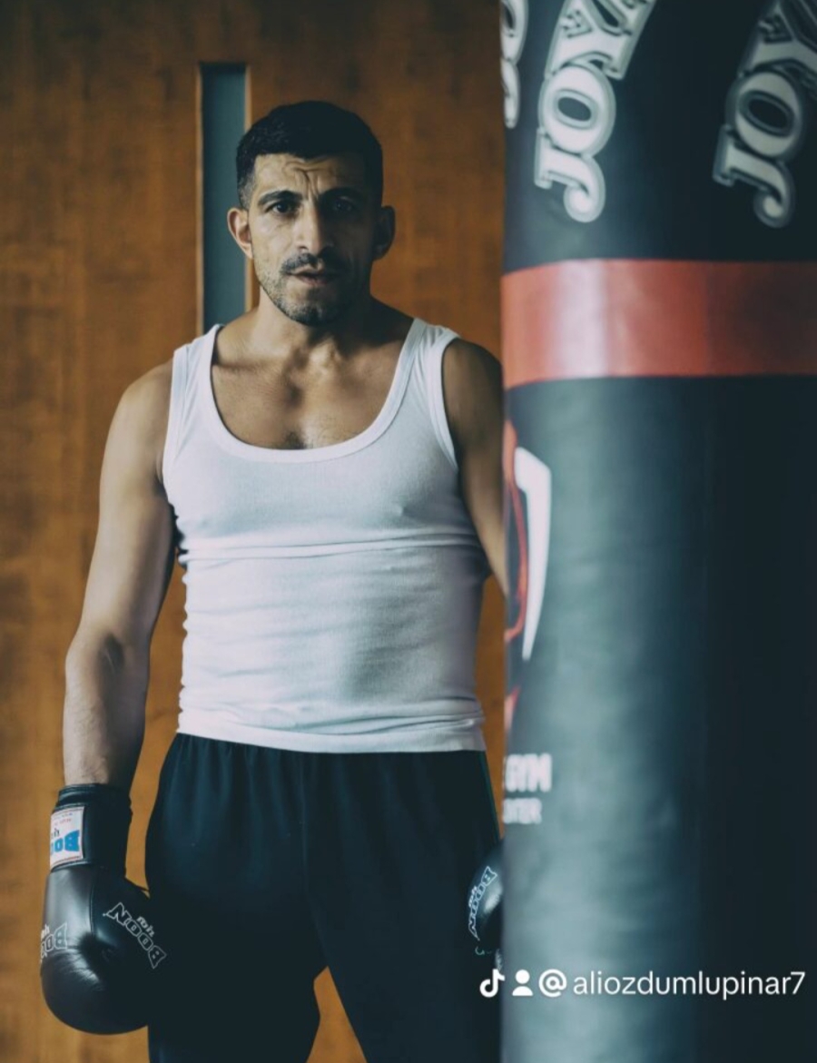 Ali